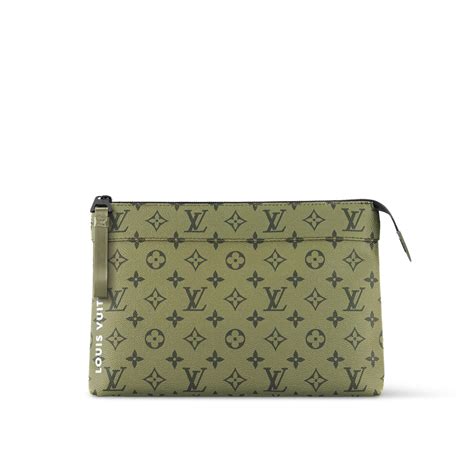 preservativi louis vuitton prezzo|Pouches Collection for Men .